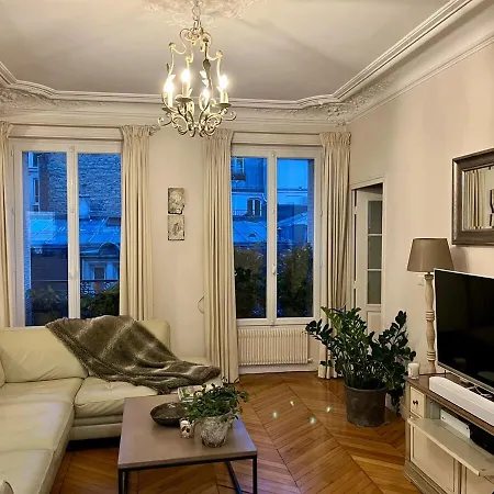 Steps To Luxembourg Gardens Bright Family Flat Apartmán *
