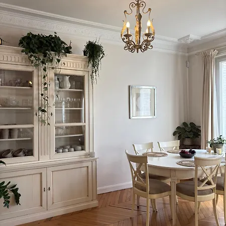 Apartamento Steps To Luxembourg Gardens Bright Family Flat París